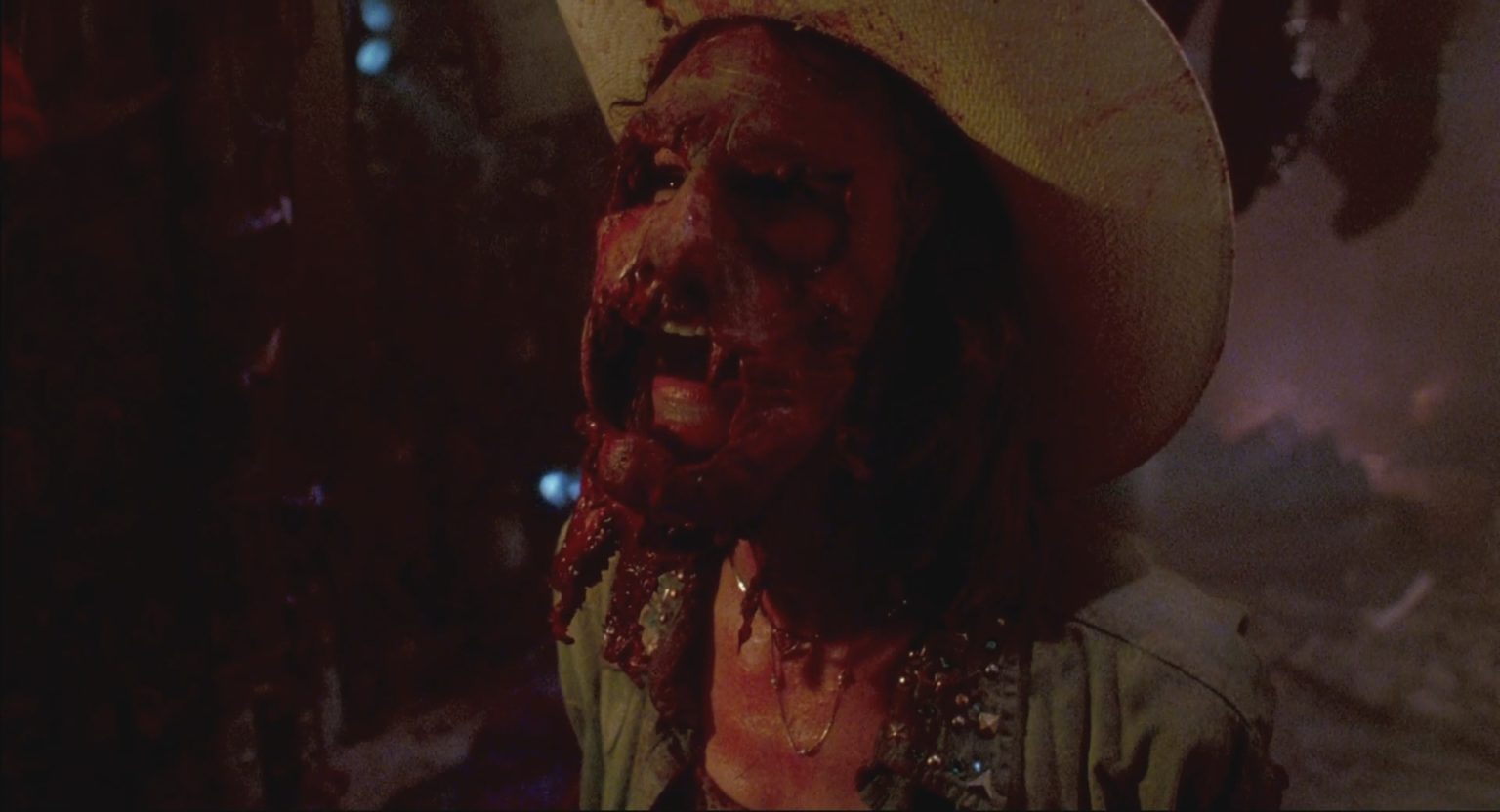 Massacre à La Tronçonneuse 2 Netflix Massacre à la tronçonneuse 2, romance hyper sanglante – The Texas